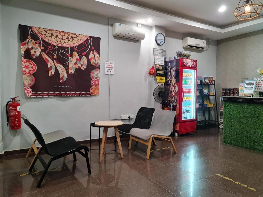 De' Chukai Hotel Bagian luar foto